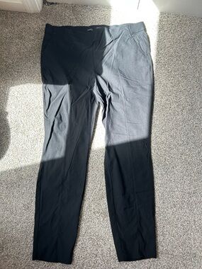 Vera Wang Black Straight-Leg Trousers